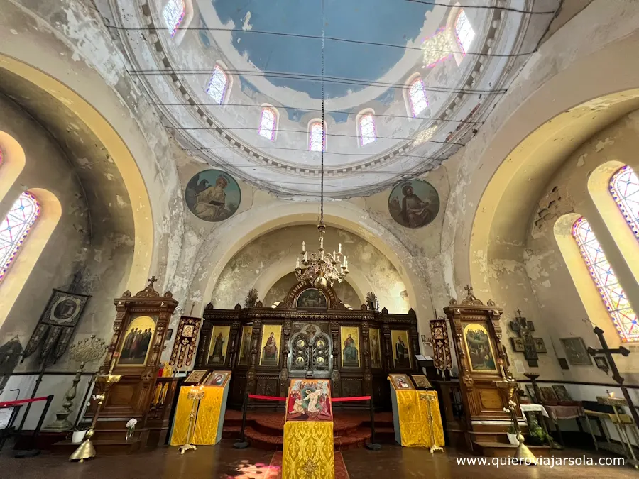 Interior de la iglesia