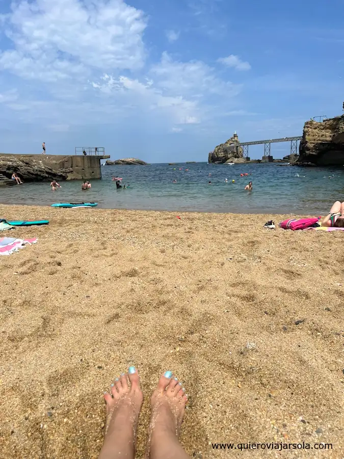 Yo disfruando de la playa