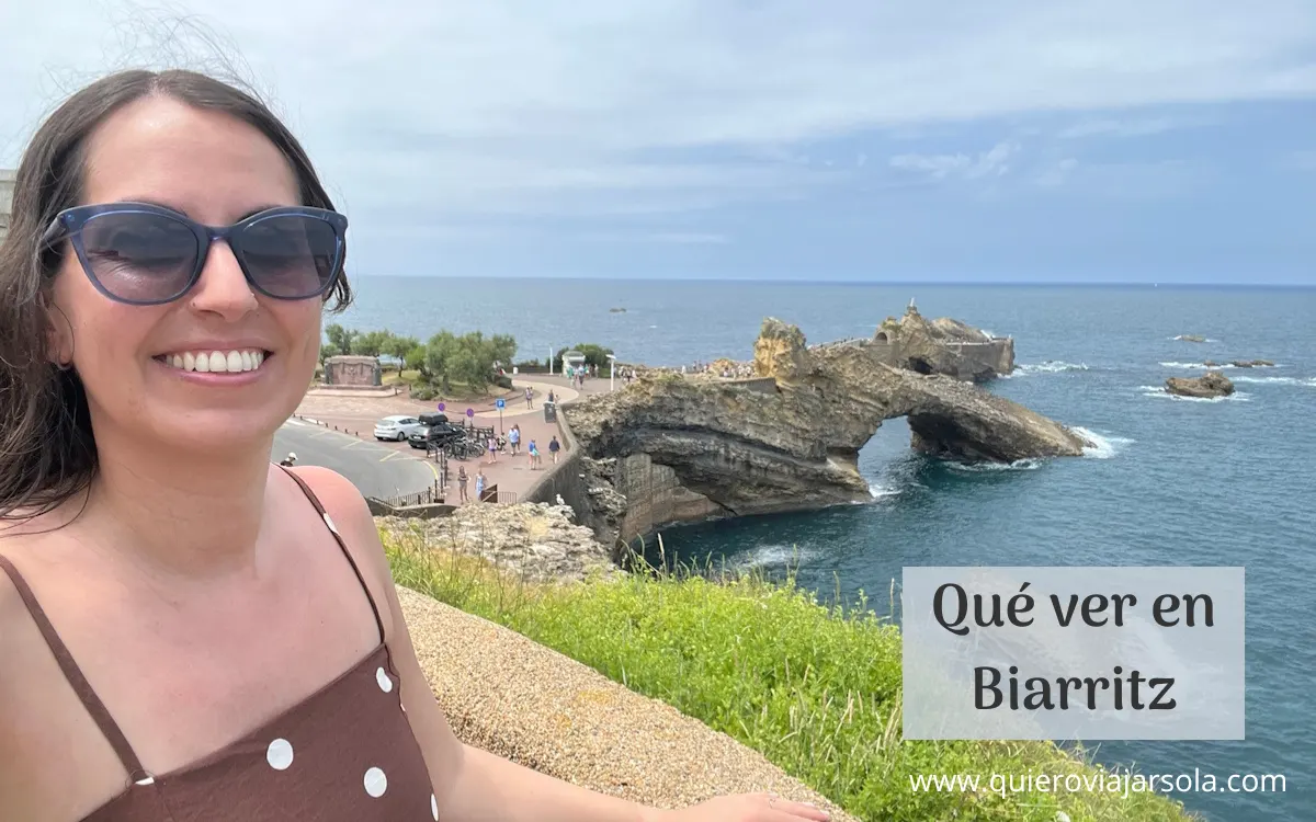 Yo disfrutando de las vistas a la Roca de la Virgen