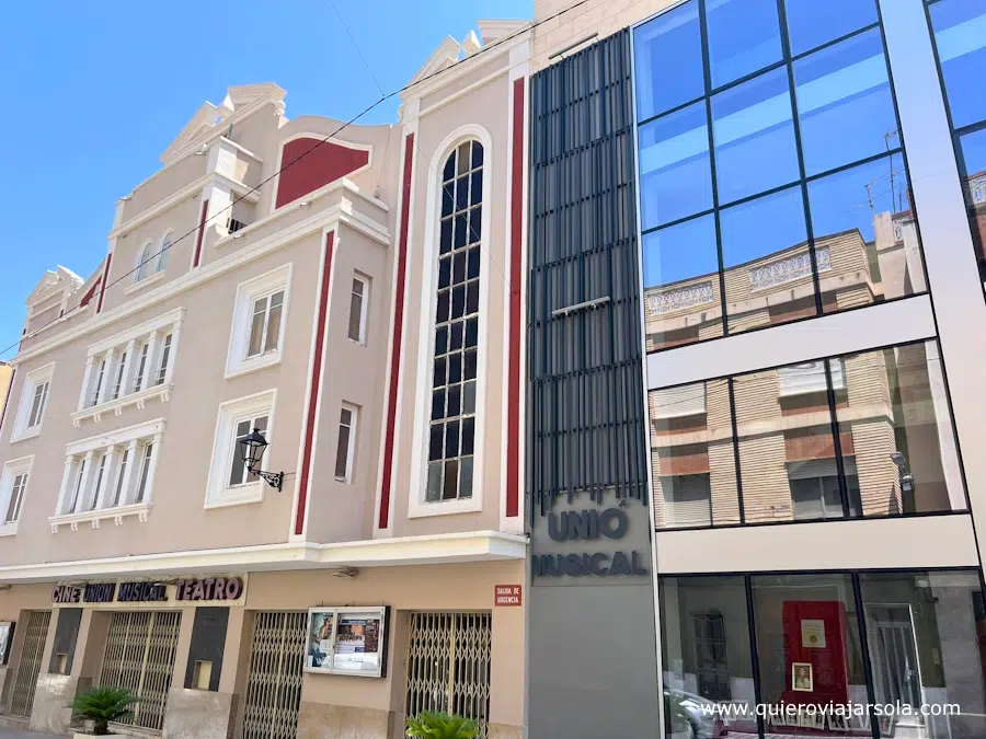 Fachada de la sede de la banda