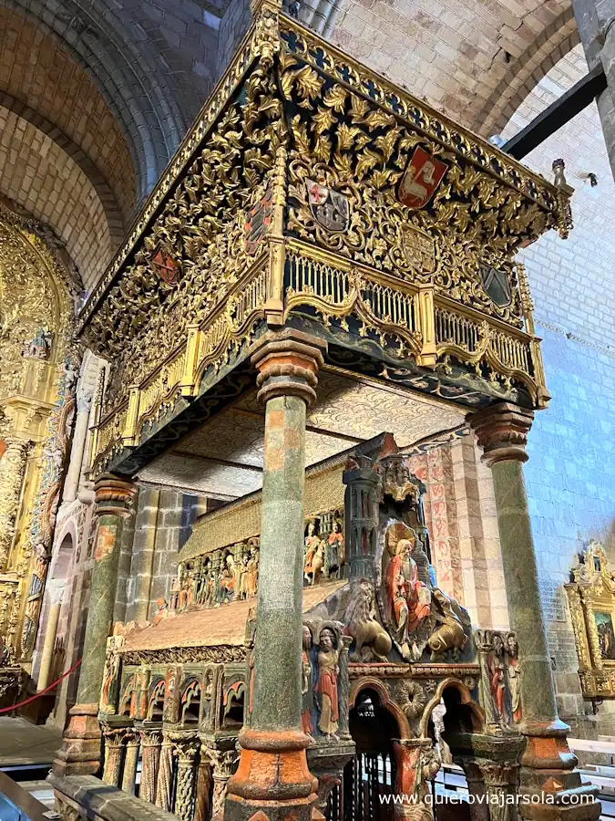 Cenotafio de los santos