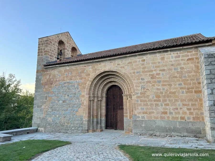 Exterior de la ermita